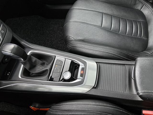 Peugeot 308 SW 1.2 PureTech Blue Lease Premium | Trekhaak | LMV | Automaat | Te Financieren v.a. ¤170,- P/M |