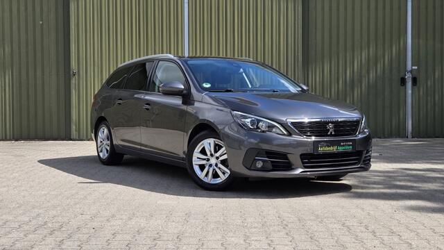 Peugeot 308 SW 1.2 Blue Lease Executive
