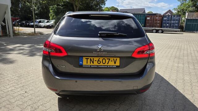 Peugeot 308 SW 1.2 Blue Lease Executive