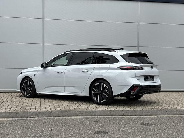 Peugeot 308 SW 1.6 Plug-in Hybrid 195 GT | Panoramisch schuifdak | Focal | Adaptieve Cruise Control | 360 Camera | Zeer compleet!