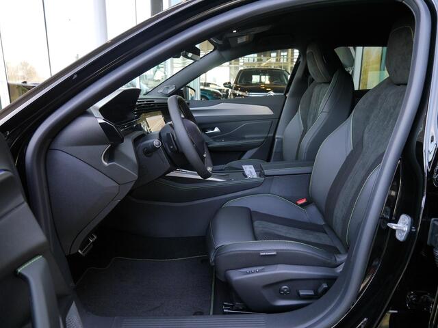 Peugeot 408 1.6 HYbrid 225 EAT8 GT | VOORRAAD | ACC | 360° Camera | FOCAL Hi-Fi | Handsfree kofferklep | Stoel- en stuurverwarming | Keyless Entry & Start | 20'' ''Monolithe'' | Matrix LED | Alcantara bekleding
