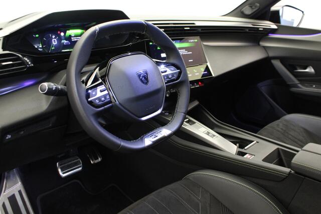 Peugeot 408 1.2 Hybrid 136 e-DCS6 GT |360 Cam|Navi|ACC|