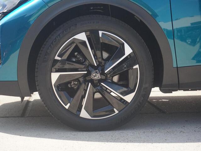 Peugeot 408 1.2 PureTech Allure Pack 130 EAT8