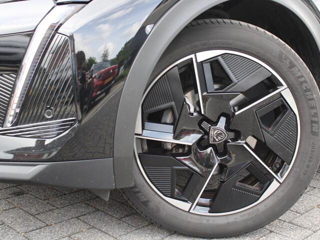 Peugeot 408 GT 1.2 PureTech 130PK EAT8 Automaat Navigatie, Rondomzichtcamera, Stoelverwarmig, Massage, Stuurverwarming, Panoramadak, Trekhaak