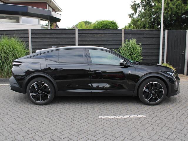Peugeot 408 GT 1.2 PureTech 130PK EAT8 Automaat Navigatie, Rondomzichtcamera, Stoelverwarmig, Massage, Stuurverwarming, Panoramadak, Trekhaak