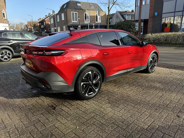 Peugeot 408 1.2 Hybrid Automaat 145 e-DCS6 Allure Clima/Navi/Apple CarPlay/Android Auto/Camera