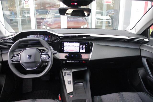Peugeot 408 1.2 Hybrid 145PK e-DCS6 ALLURE | ACHTERUITRIJ CAMERA | KEYLESS ENTRY/START | DRAADLOOS APPLE CARPLAY/ANDROID AUTO | DRAADLOOS TELEFOONLADEN | DAB+ RADIO | NAVIGATIE | ADAPTIVE CRUISE CONTROL | 19" LICHTMETALEN VELGEN | PARKEERSENSOREN ACHTER |