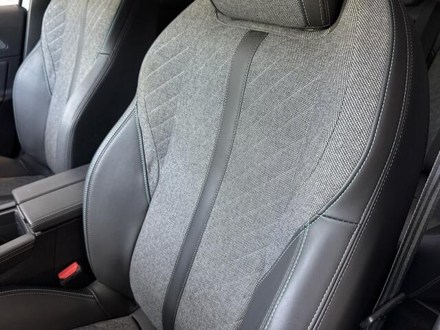 Peugeot 408 BENZINE ALLURE 130 PK XL.NAVI 360.CAMERA LED HALF LEER VIR.COCKPIT