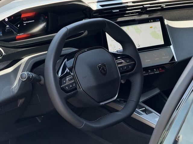Peugeot 408 1.2 Hybrid 145 e-DCS6 Allure Adapt. Cruise / Camera / Carplay / Clima