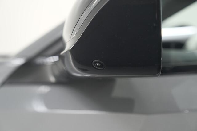 Peugeot 408 1.2 Hybrid 136 e-DCS6 GT | 360 Camera | Elektrische kofferklep | Dodehoekdetectie | Alcantara Stoelen