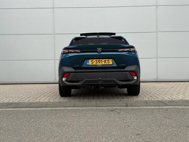 Peugeot 408 1.6 HYbrid GT 225 EAT8 First Edition | Panoramisch schuifdak | Alcantara bekleding | Focal | Camera | Apple Carplay/Android Auto