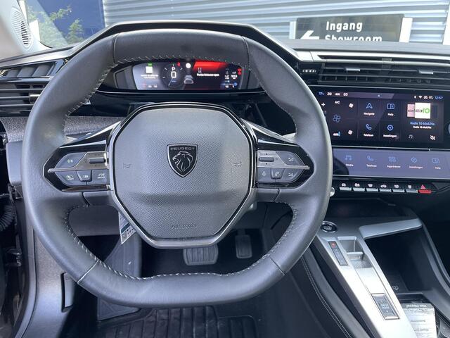 Peugeot 408 1.2 PureTech Allure Pack 130 EAT8