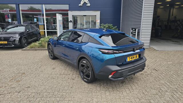 Peugeot 408 1.6 HYbrid GT 225 EAT8 First Edition | Navigatie | Alcantara | Camera