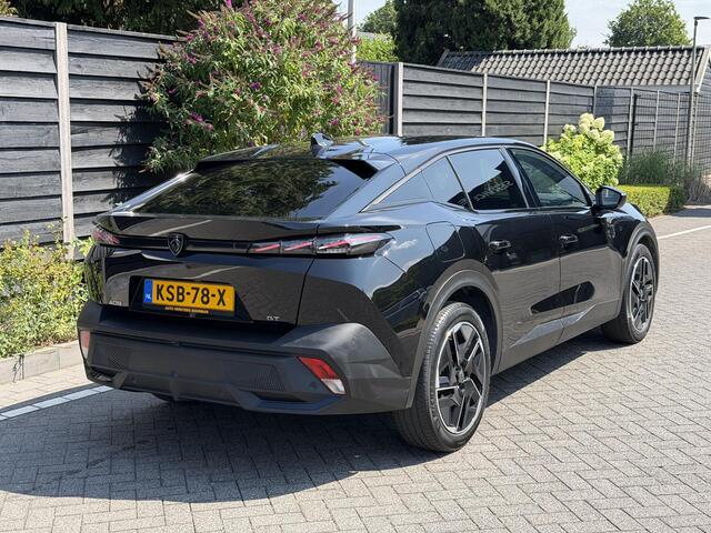 Peugeot 408 GT 1.2 PureTech 130PK EAT8 Automaat Navigatie, Rondomzichtcamera, Stoel & Stuurwielverwarming, Massage, Apple Carplay, Android Auto