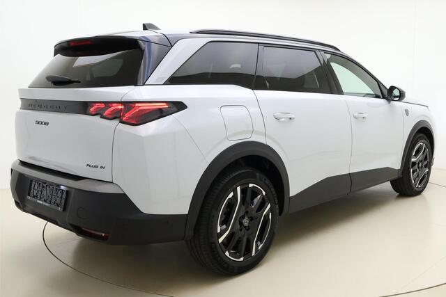 Peugeot 5008 1.6 Plug-in Hybrid 195 GT | PHEV | AUTOMAAT | 1300KG Trekvermogen | WLPT 82KM | Elektrische Kofferklep | AGR Stoelen Voor | 7-Zits | Full Option |