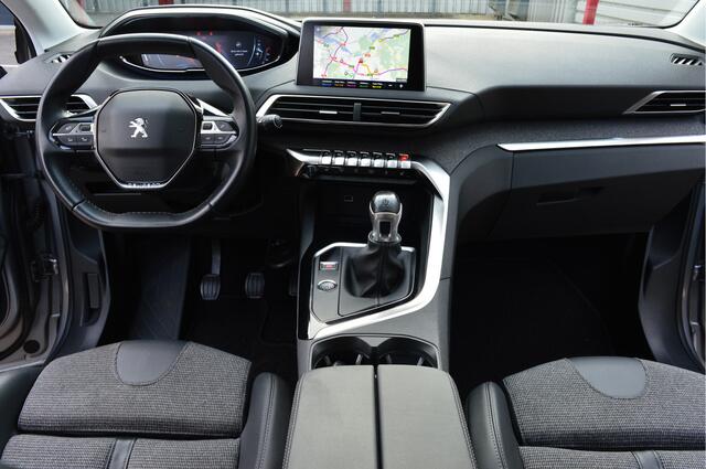 Peugeot 5008 1.2 PureTech Blue Lease Premium O.a: Full LED, HiFi Focal, Stoelverw, Carplay, Keyless, Etc. All-in prijs!
