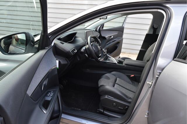 Peugeot 5008 1.2 PureTech Blue Lease Premium O.a: Full LED, HiFi Focal, Stoelverw, Carplay, Keyless, Etc. All-in prijs!