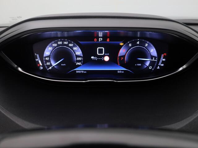 Peugeot 5008 1.2 PureTech 130 PK Automaat Allure | CAMERA | ADAPTIVE | KEYLESS | STOELVERW.