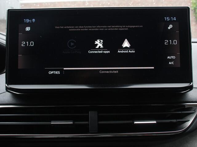 Peugeot 5008 1.2 PureTech GT Black Pack 7p Climate control Adaptive cruise control Achteruitrijd camera Verwarmde voorstoelen Keyless Navigatie LED Apple Carplay/ Android Auto