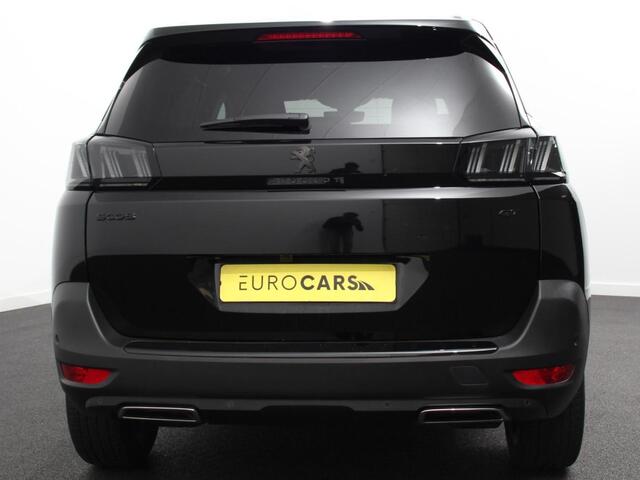 Peugeot 5008 1.2 PureTech GT Black Pack 7p Climate control Adaptive cruise control Achteruitrijd camera Verwarmde voorstoelen Keyless Navigatie LED Apple Carplay/ Android Auto