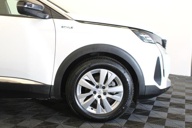 Peugeot 5008 1.2 PureTech Active Pack Business |Navi|Camera|