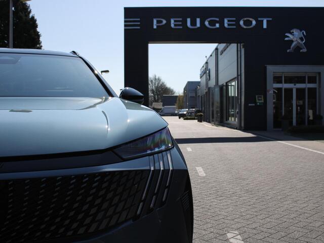 Peugeot 5008 GT 1.2 Hybrid 136PK e-DCS6 Automaat 7P Alcantara Leder, Navigatie, Camera 360, Panoramisch-Open Dak, Elektrische Achterklep