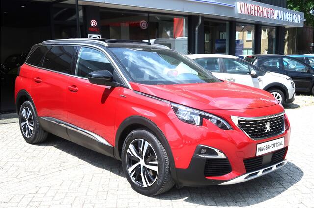 Peugeot 5008 130 Pk Sportieve *** GT-Line *** 7-Persoons Benzine * Navigatie * 7 Stoelen * Schuifdak Elektr bed. * Achteruitrij Camera * 1/2 Lederen Interieur * Start Button * Dodehoek Bewakingssysteem * Vingerhoets; Vierde Generatie Eersteklas Service !