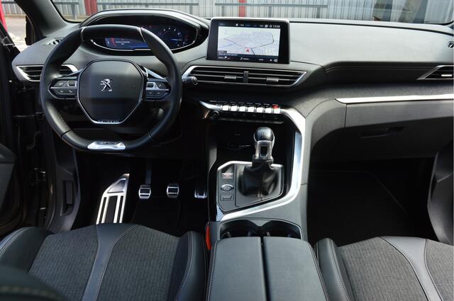 Peugeot 5008 1.2 PureTech Blue Lease GT-Line O.a: Pano, Carplay, ACC, Clima, Keyless, Camera, Etc. All-in prijs!