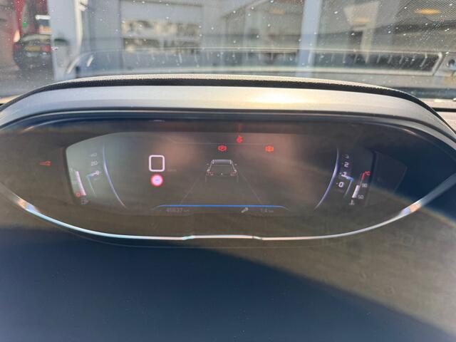 Peugeot 5008 1.2 PureTech Allure 7-persoons