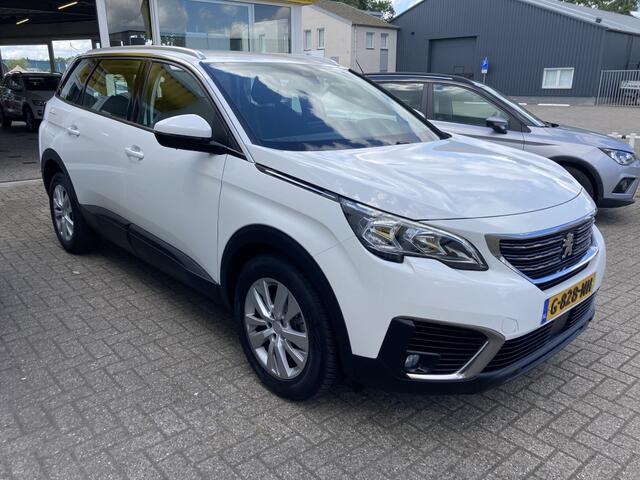 Peugeot 5008 1.2 BL. Executive 7 Persoons Navigatie 1e Eigenaar auto