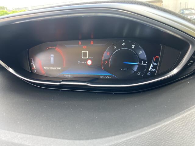 Peugeot 5008 1.2 BL. Executive 7 Persoons Navigatie 1e Eigenaar auto