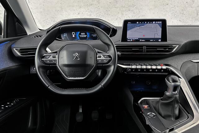 Peugeot 5008 1.2 PureTech Blue Lease Premium | Camera | Stoelverwarming | Half leder