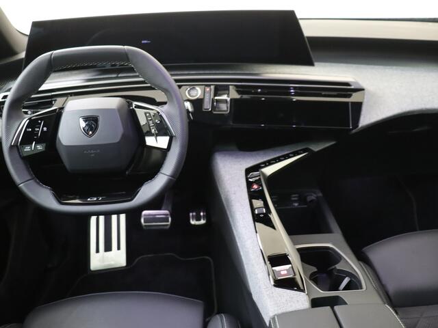 Peugeot 5008 e-5008 GT Avantage 73 kWh | Interieur Pack | Panorama Pack | Bomvol! |