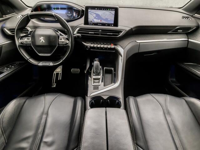 Peugeot 5008 1.6 PureTech GT-Line 7 Persoons 181Pk Automaat (PANORAMADAK, APPLE CARPLAY, GROOT NAVI, FOCAL AUDIO, ADAPTIVE CRUISE, LEDER, SPORTSTOELEN, 360 CAMERA, KEYLESS, GETINT GLAS, TREKHAAK, NIEUWSTAAT)