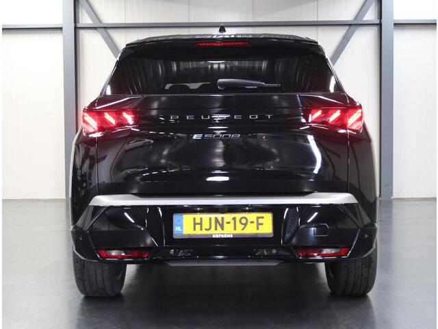 Peugeot 5008 e-5008 GT 73 kWh 210PK | AppleCarPlay/AndroidAuto | Adaptive Cruise Control | Schuifkanteldak | 360'Camera | Alcantara/Leer | Sfeerverlichting | Virt.Cockpit | Keyless | Elektrische Klep | Isofix | Privacy Glass |