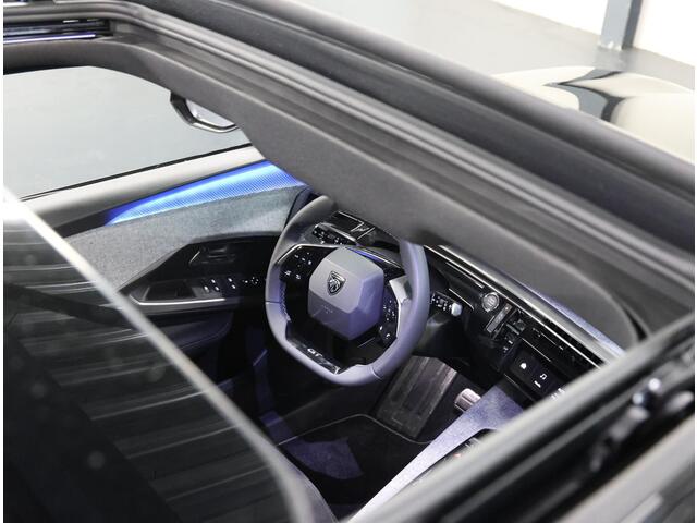 Peugeot 5008 e-5008 GT 73 kWh 210PK | AppleCarPlay/AndroidAuto | Adaptive Cruise Control | Schuifkanteldak | 360'Camera | Alcantara/Leer | Sfeerverlichting | Virt.Cockpit | Keyless | Elektrische Klep | Isofix | Privacy Glass |
