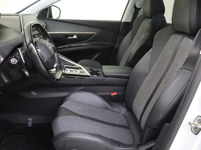 Peugeot 5008 1.2 130PK EAT8 Blue Lease Premium | Automaat | Camera | Schuif/kantel dak | Trekhaak |