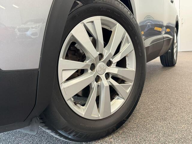 Peugeot 5008 1.2 PureTech 7 PRS, NAVIGATIE, CRUISE, ECC AIRCO