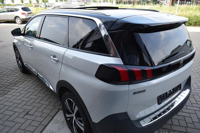 Peugeot 5008 1.5 BlueHDI Allure Pack Business