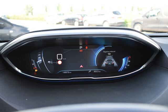 Peugeot 5008 1.5 BlueHDI Allure Pack Business