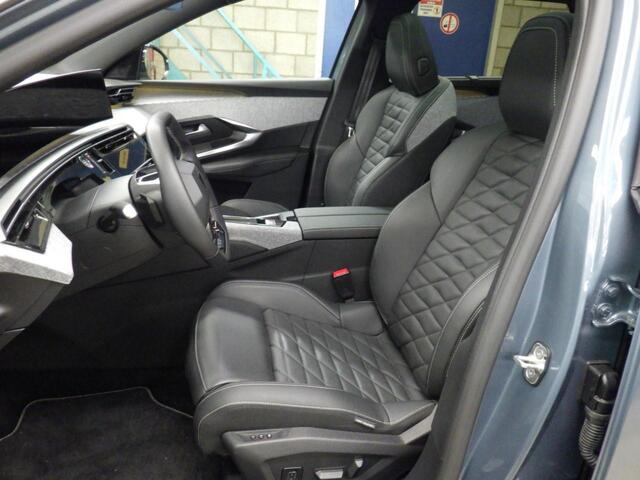 Peugeot 5008 e-5008 GT Avantage 73 kWh Leder interieur | Panoramadak