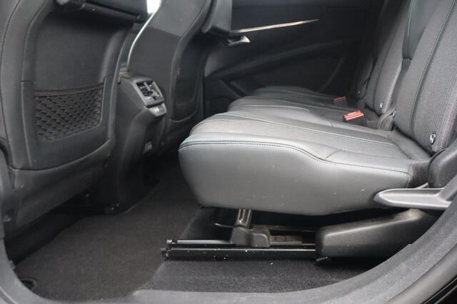 Peugeot 5008 1.2 PT BL. Allure | Trekhaak | Navi | Camera | Stoelverwarming