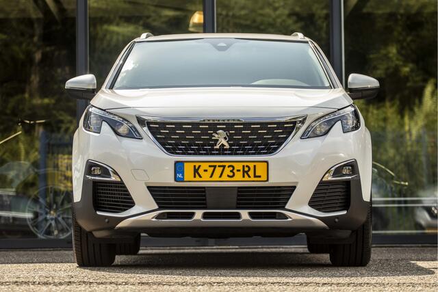 Peugeot 5008 1.2 PureTech Crossway