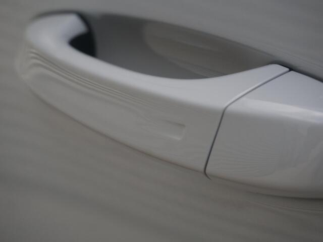 Peugeot 5008 1.2 Hybrid 136 Allure