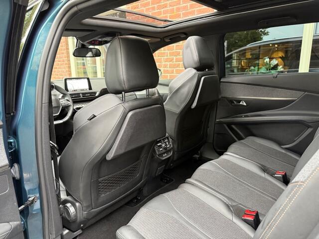 Peugeot 5008 1.2 PT BL. GT-Line SCHUIF.KANTELDAK / PANODAK / CAMERA / KEYLESS