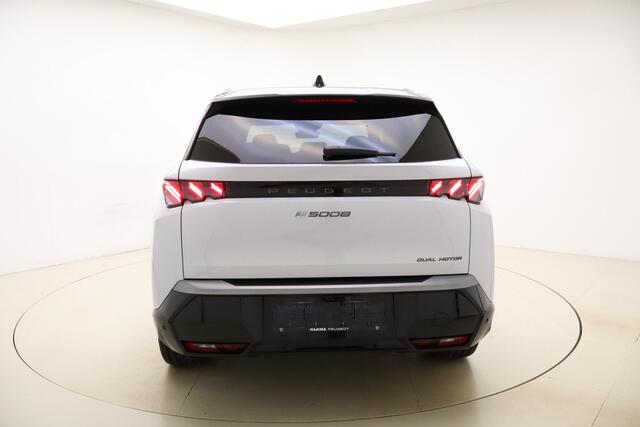 Peugeot 5008 e-5008 Launch Edition Dual Motor 73 kWh 325 PK | 8-Traps Automaat | Leder NAPPA zwart | Warmtepomp | 7-zits | Elektrisch bedienbare achterklep | Parkeersensor | Camera | Nieuw uit voorraad