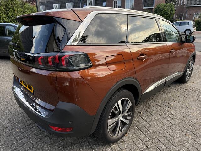 Peugeot 5008 130pk PT Allure Aut. 7p., Camera | Facelift model