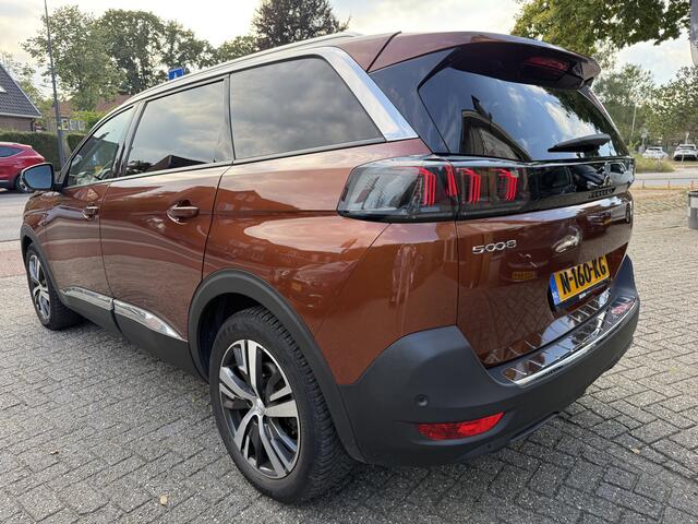 Peugeot 5008 130pk PT Allure Aut. 7p., Camera | Facelift model