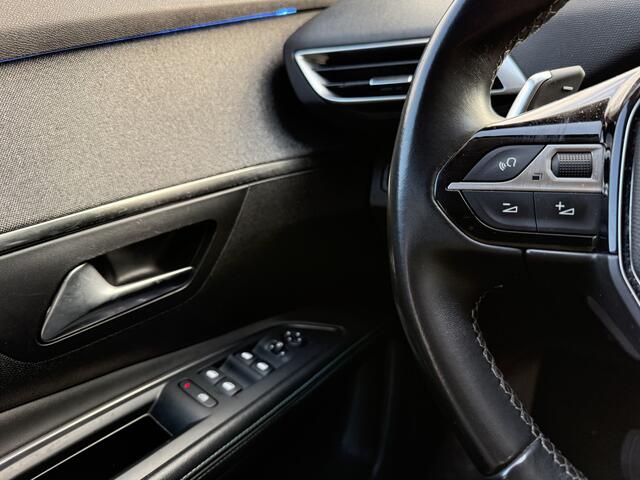 Peugeot 5008 130pk PT Allure Aut. 7p., Camera | Facelift model