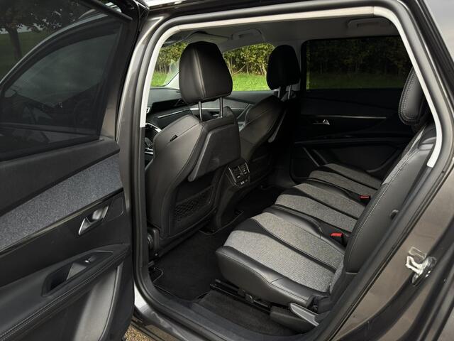 Peugeot 5008 1.6 e-THP Allure |Stoelverwarming|7 zitplaatsen|Apple Carplay|Full Led|Blind Spot|